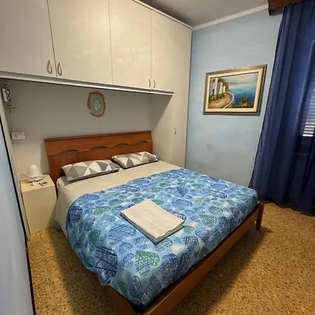 La Tana Del Granchio Apartment